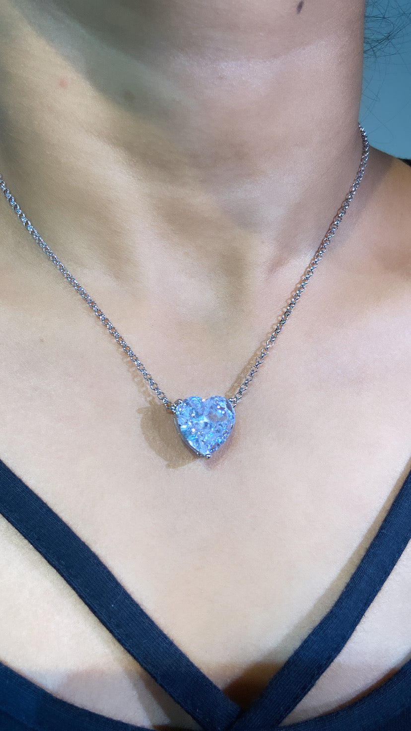 7ct Large Heart pendant chain ♠️
