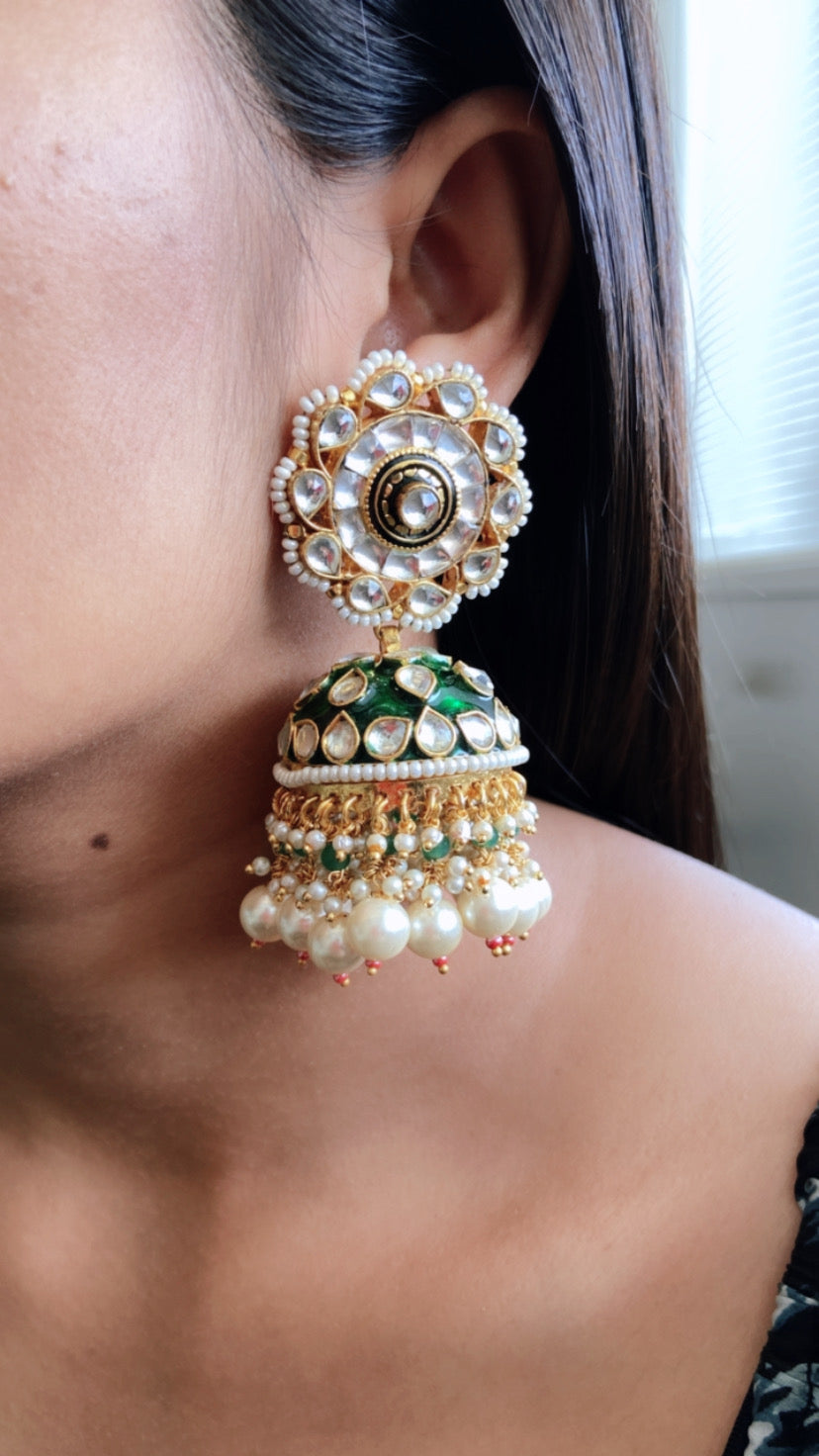 GREEN SALE EARRING