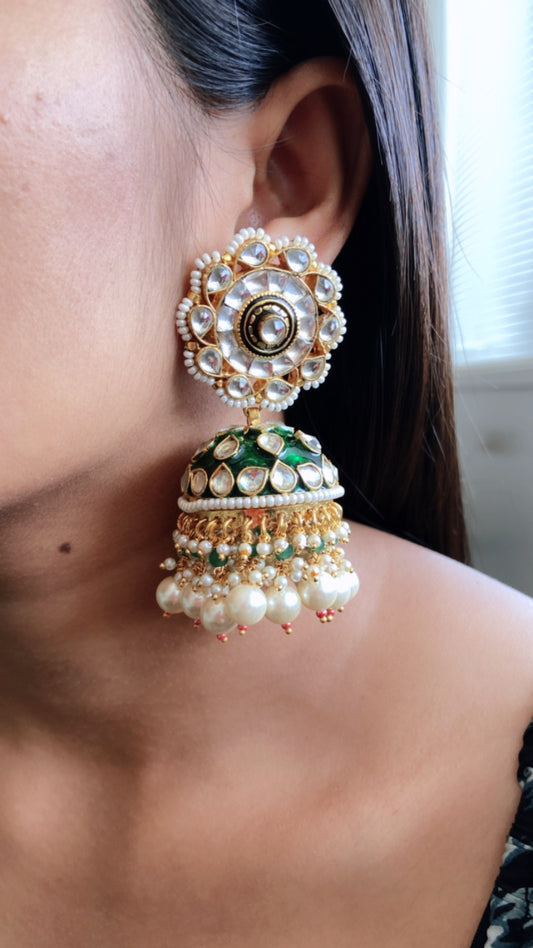 GREEN SALE EARRING