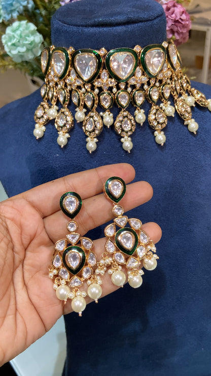 MEENA DROP POLKI KUNDAN CHOKER SET