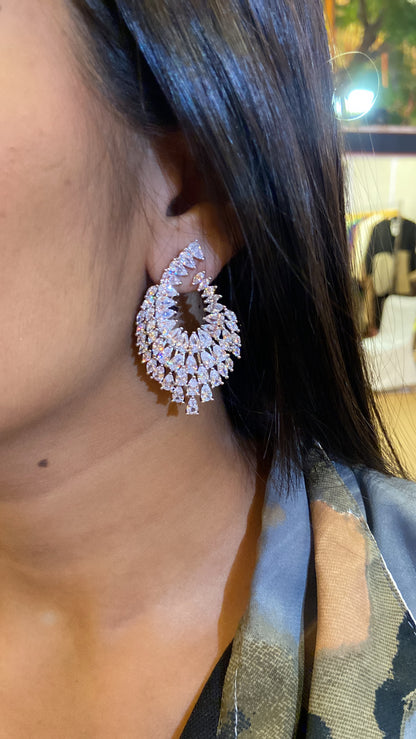 Flamboyante cocktail earrings