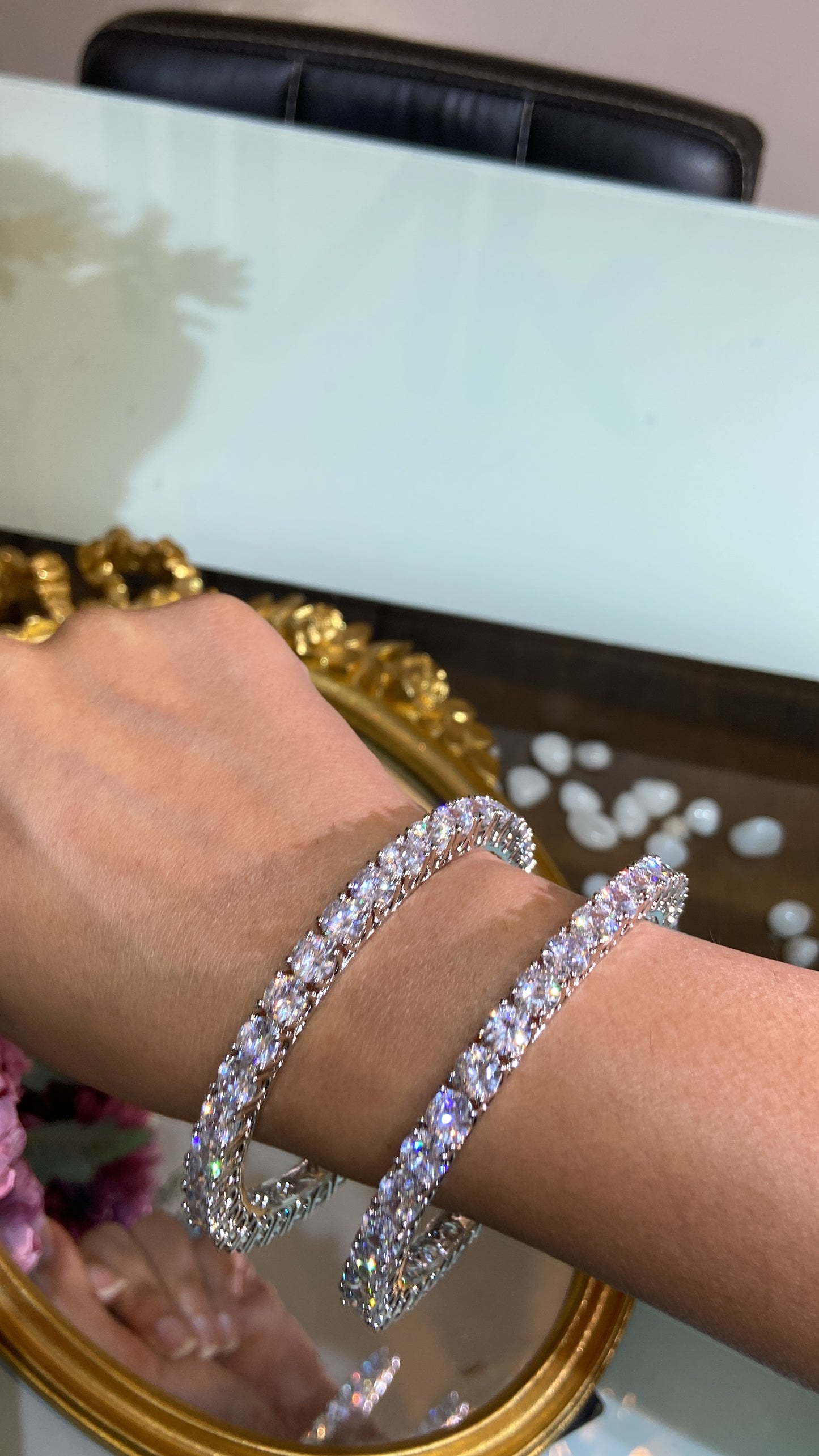 Big Solitaire Bangles - PAIR (50 pointer each diamond) 🪄