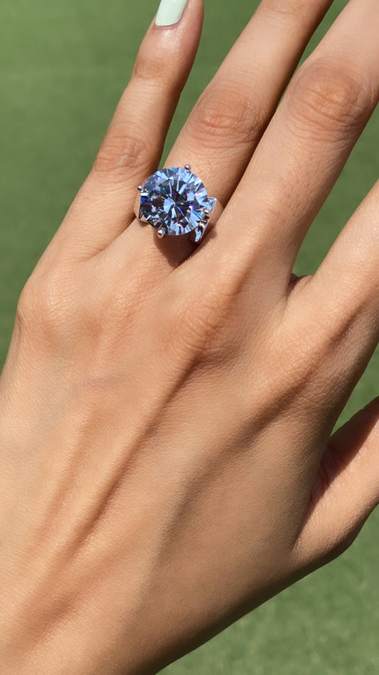 6 CT ROCK BLING RING (ADD TO CART AND GET A FREE GIFT)⭐