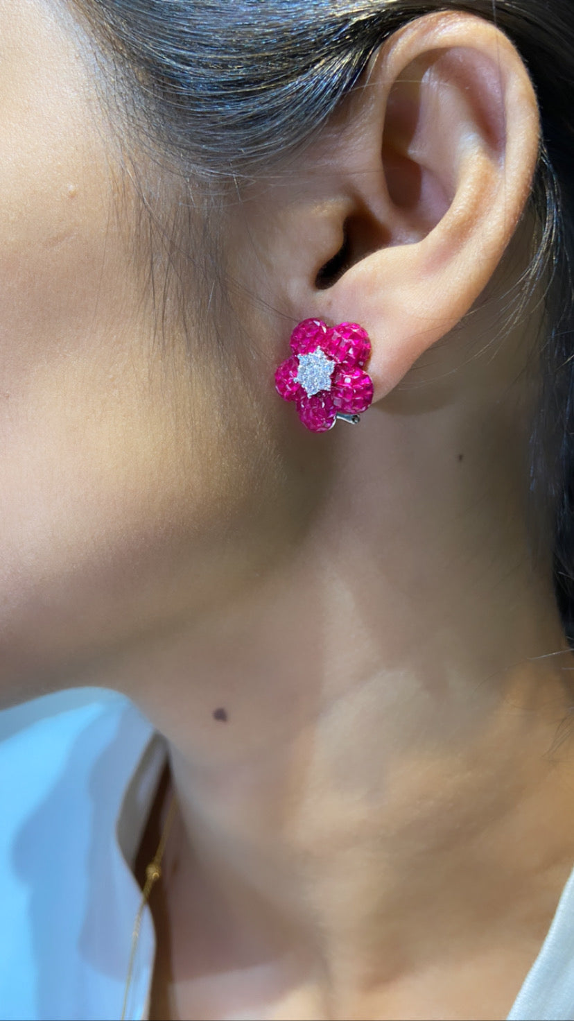 Mini Flower Earrings (invisible setting)