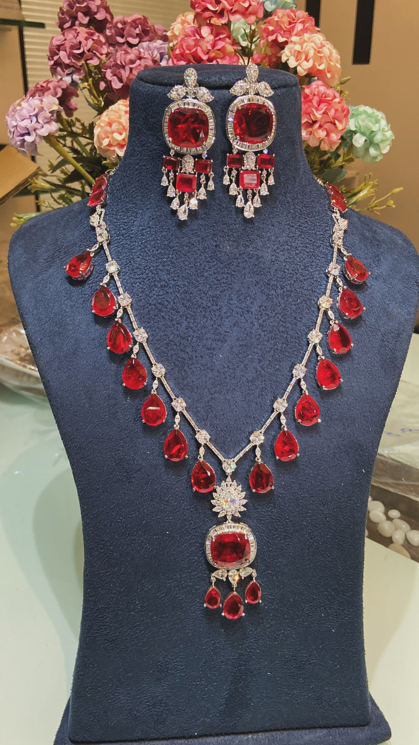 EMILY DOUBLET DIAMOND DROP SET
