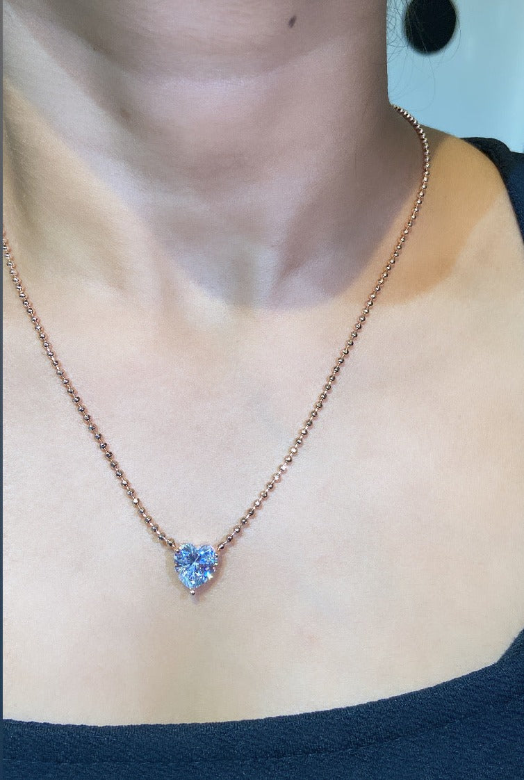 Heart pendant with bubble chain