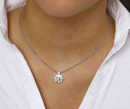 3 ct solitaire pendant set with chain and earrings 🫶🏻