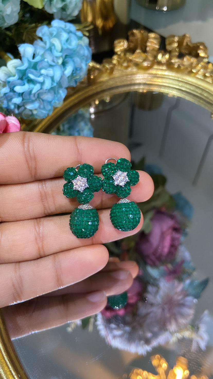 Invisible setting drop earrings