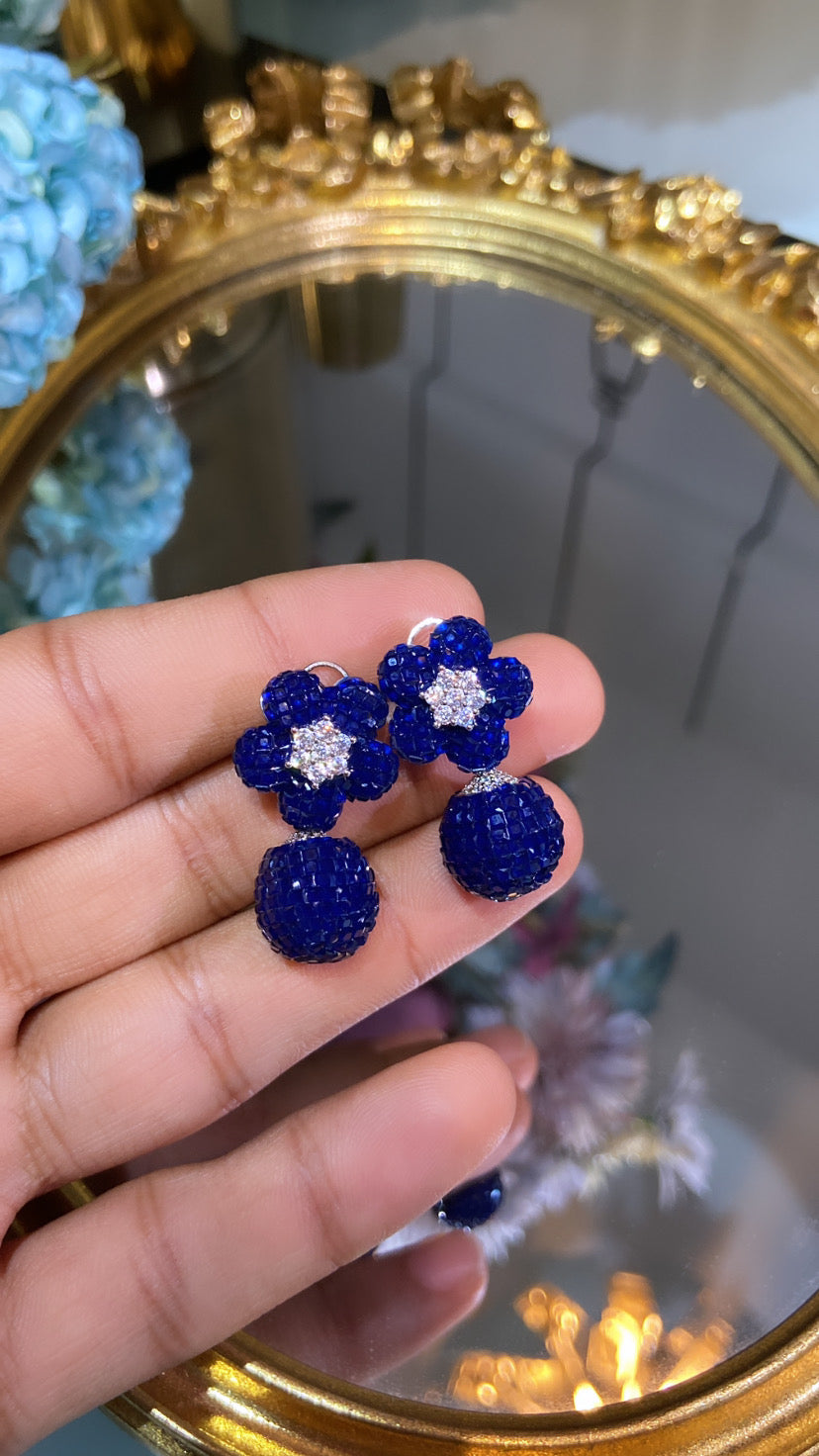 Invisible setting drop earrings