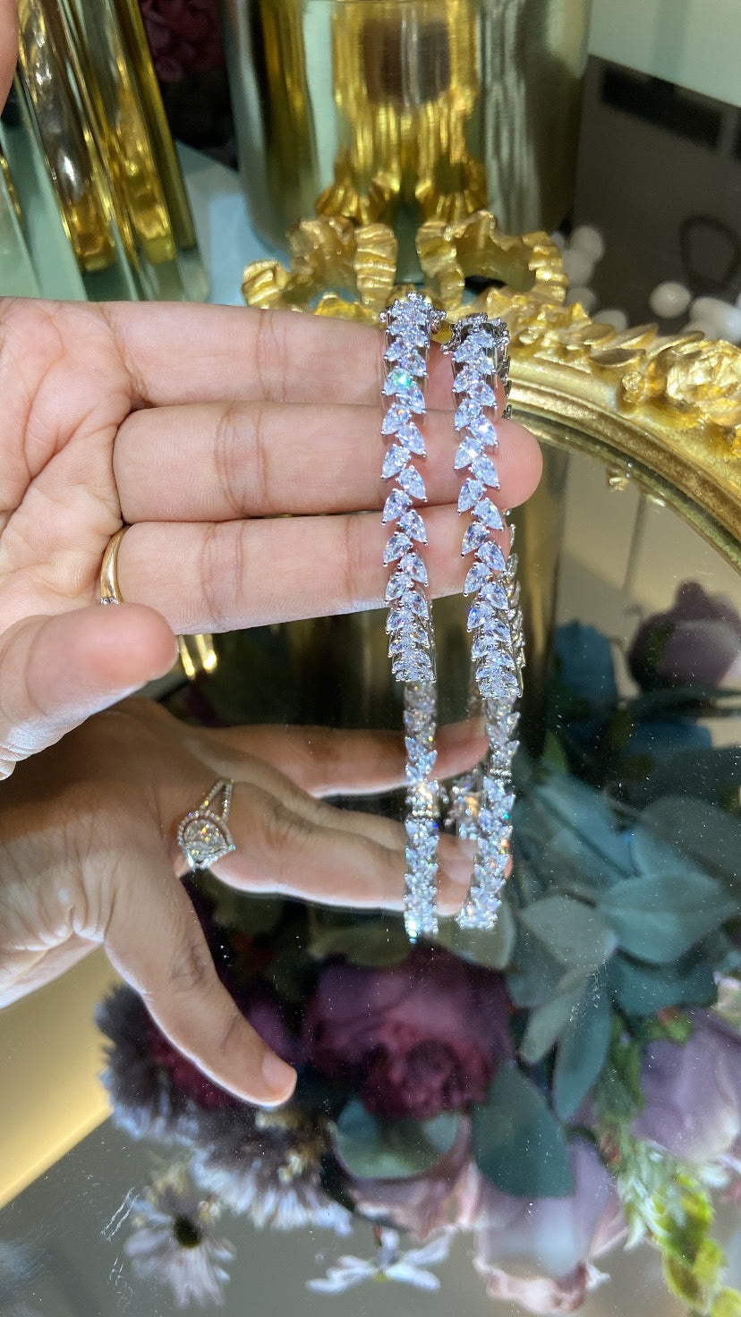 MARQUISE DIAMOND BANGLES (OPENABLE) PAIR