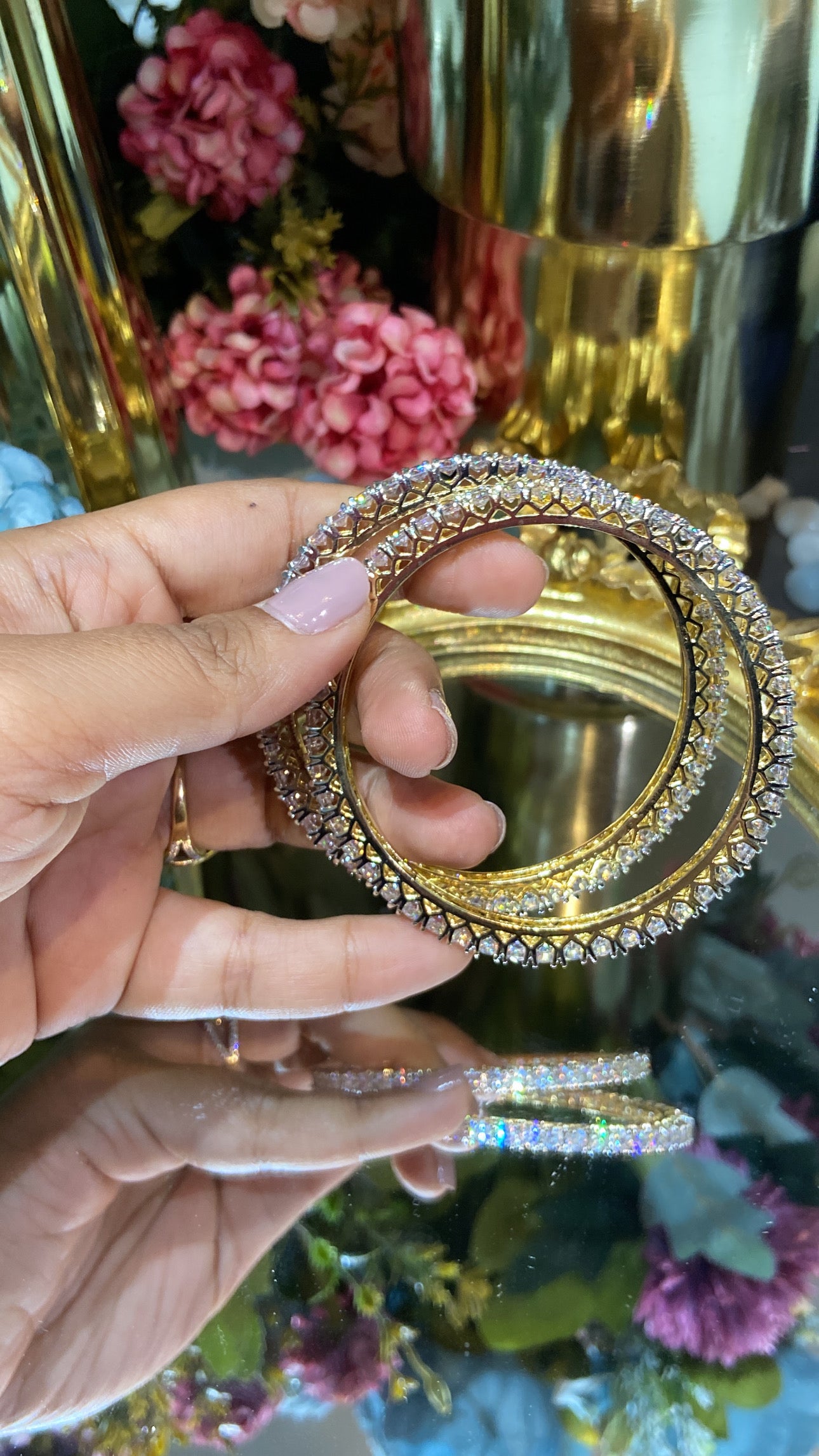 25 pointer DIAMOND Solitaire Bangles - (NOT OPENABLE)