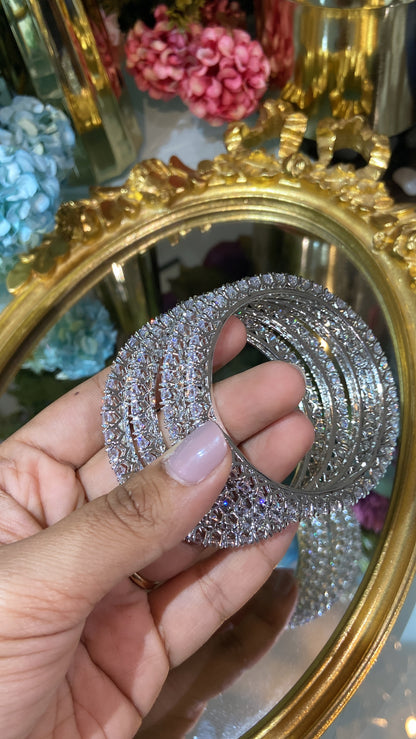 25 pointer DIAMOND Solitaire Bangles - (NOT OPENABLE)