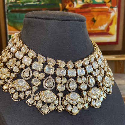 THE MAHARANIS RADIANCE