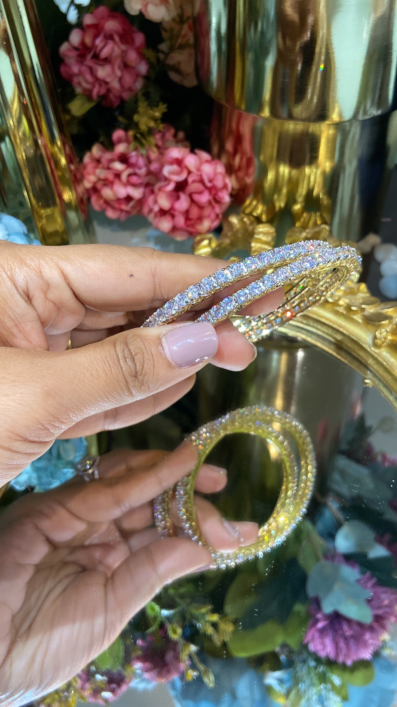 25 pointer DIAMOND Solitaire Bangles - (NOT OPENABLE)