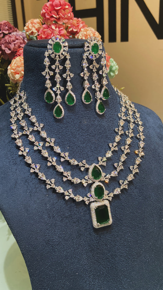 3 LINE EMERALD DOUBLET DIAMOND SET