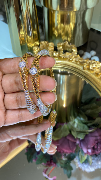 Square Diamond Bangles (Without Lock) 🪄
