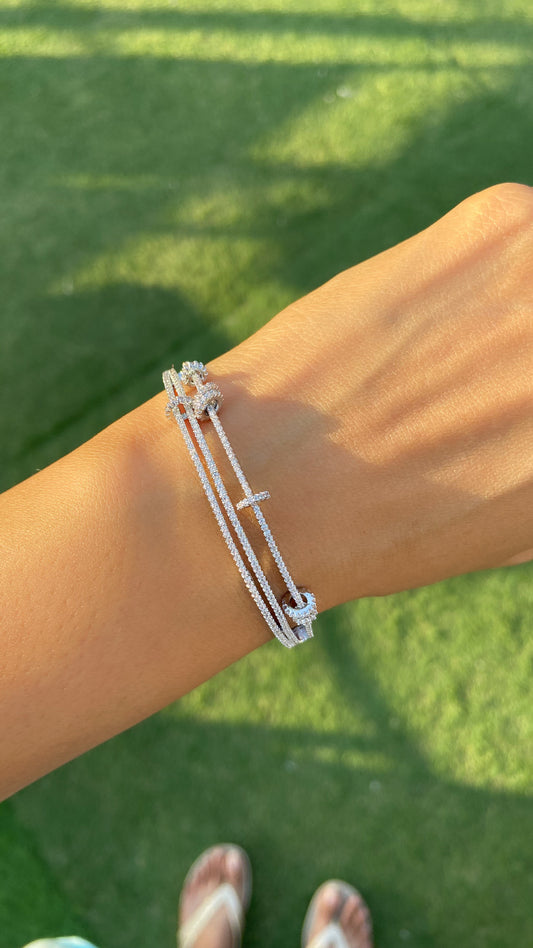 Dancing rings bracelet