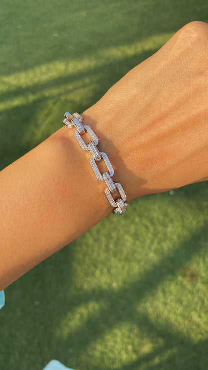 BROAD LINK TENNIS BRACELET