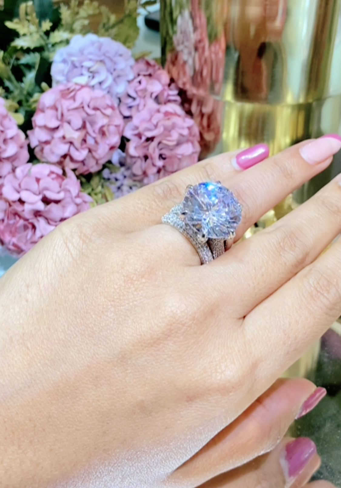 20 ct rock bling ring (with 2 support bands)
