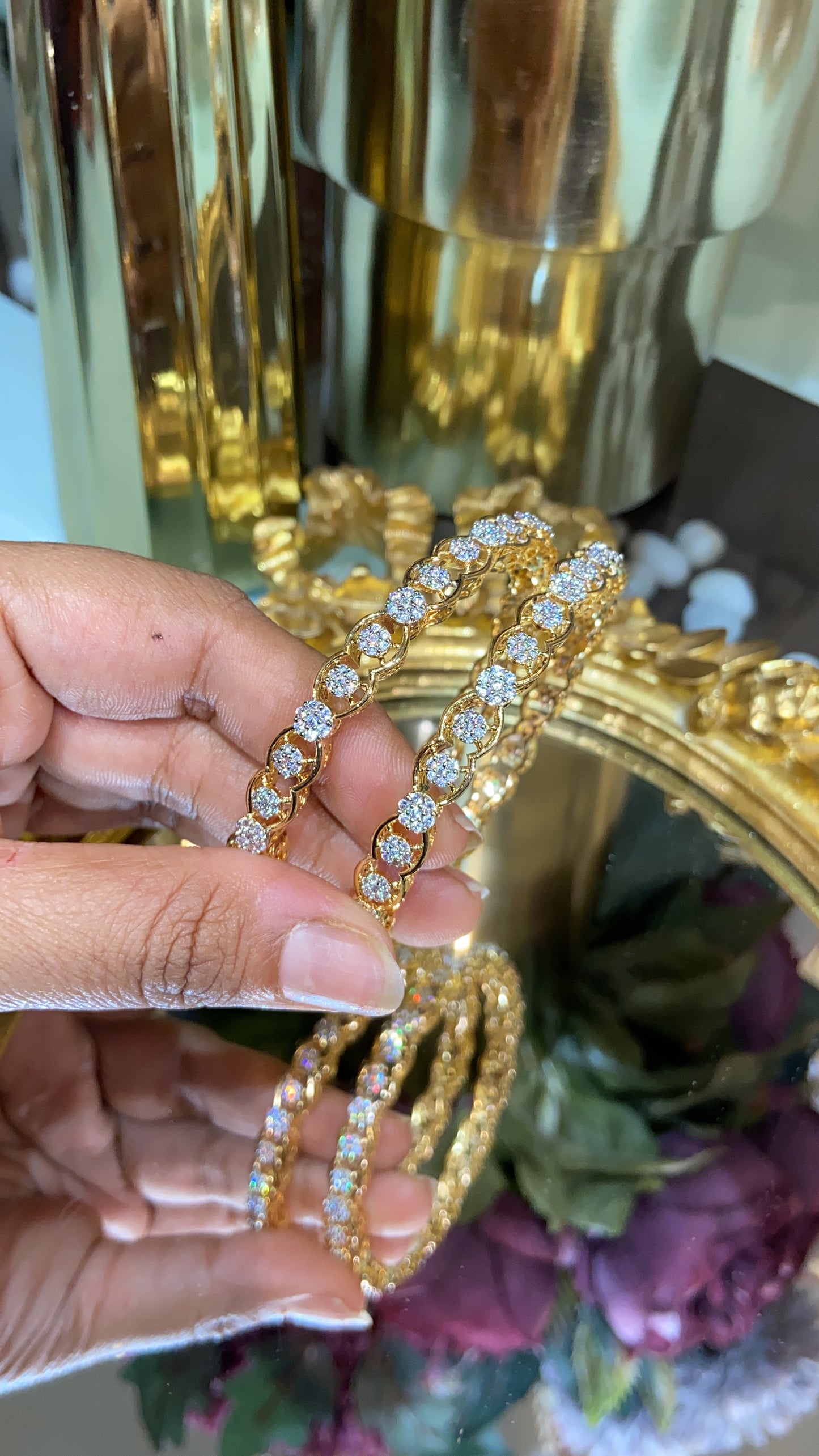 CLASSIC CLUSTER DIAMOND BANGLE (WITHOUT LOCK) 🪄