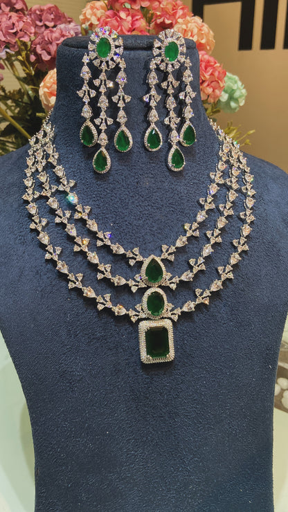 3 LINE EMERALD DOUBLET DIAMOND SET