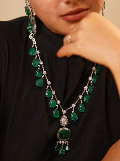 EMILY DOUBLET DIAMOND DROP SET