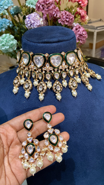 MEENA DROP POLKI KUNDAN CHOKER SET