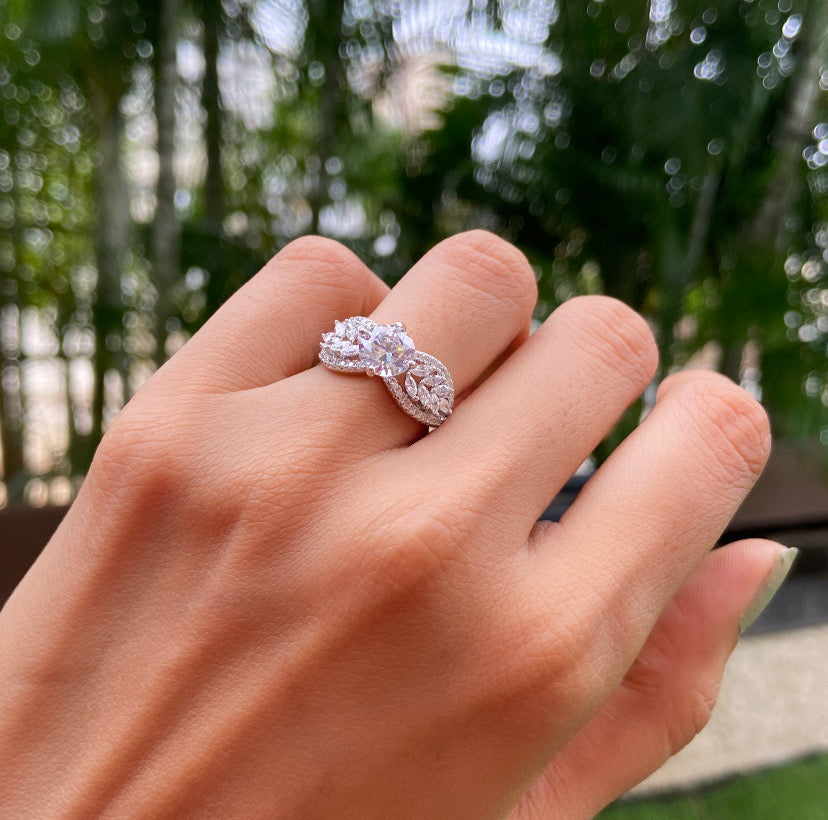 Designer band ring
