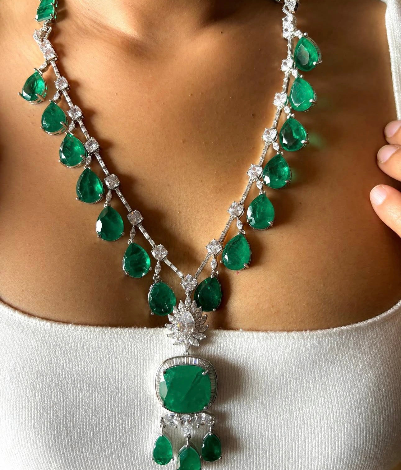 EMILY DOUBLET DIAMOND DROP SET