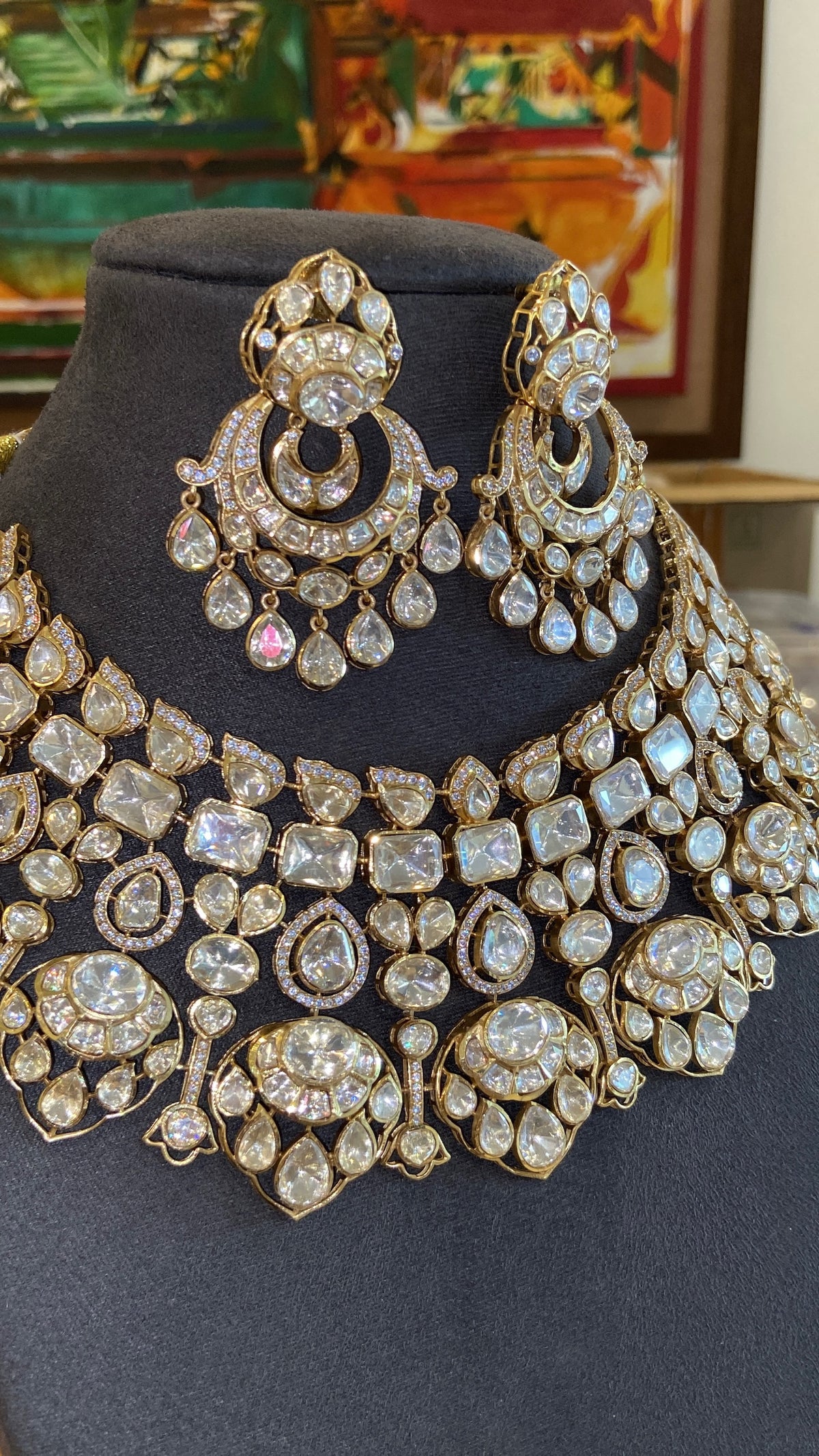 THE MAHARANIS RADIANCE