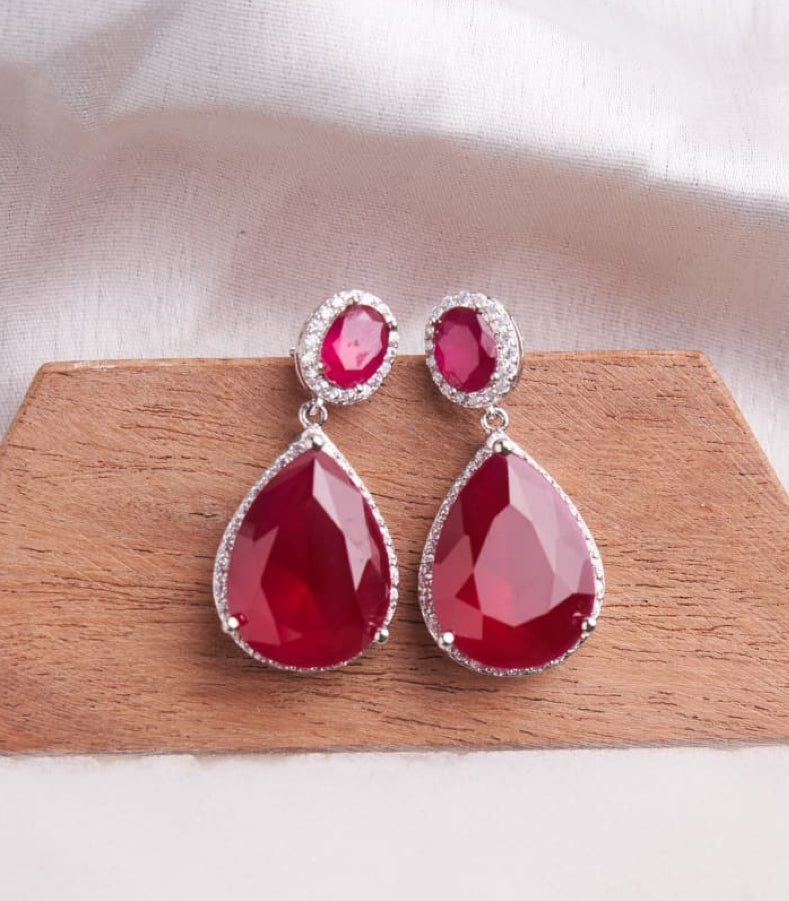Colour cocktail danglers