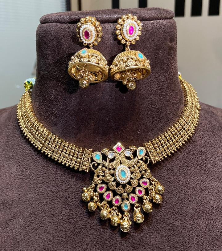 The Gulbahar Meena Choker