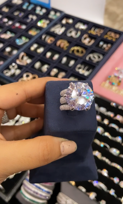 20 ct rock bling ring (with 2 support bands)