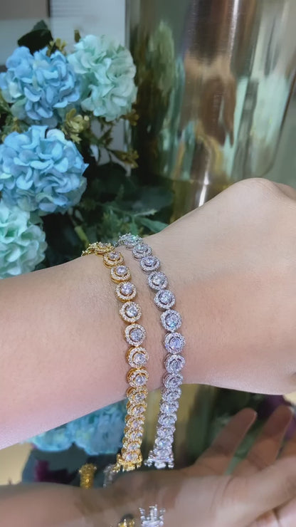 Round halo tennis bracelet