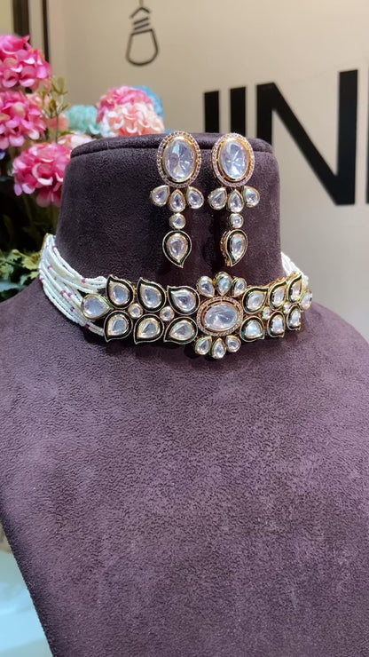 KUNDAN POLKI PEARL CHOKER