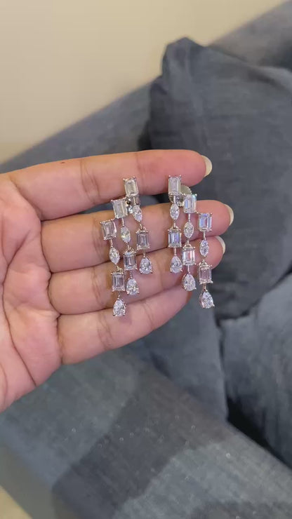 Multi-Strand Mixed-Cut Tiered Drops