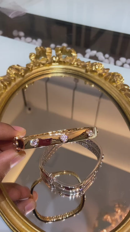 Square Openable Bracelet / Kada