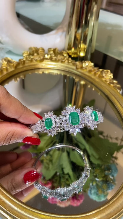 EMERALD STIFF BRACELET OPENABLE