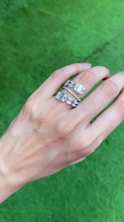 CLUSTER CRISS CROSS RING