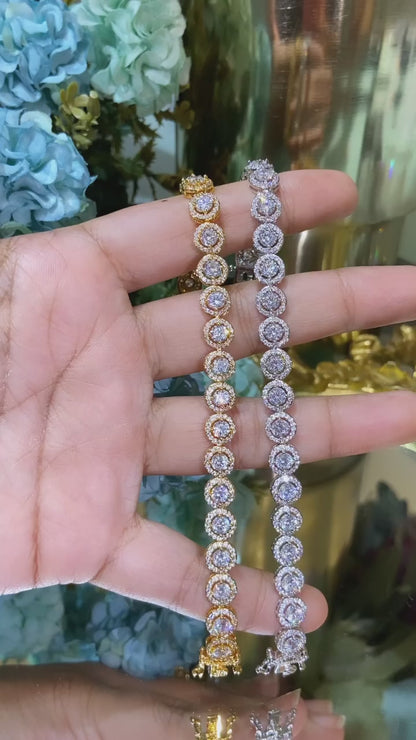Round halo tennis bracelet