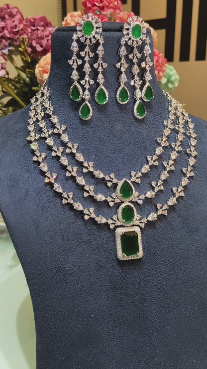 3 LINE EMERALD DOUBLET DIAMOND SET