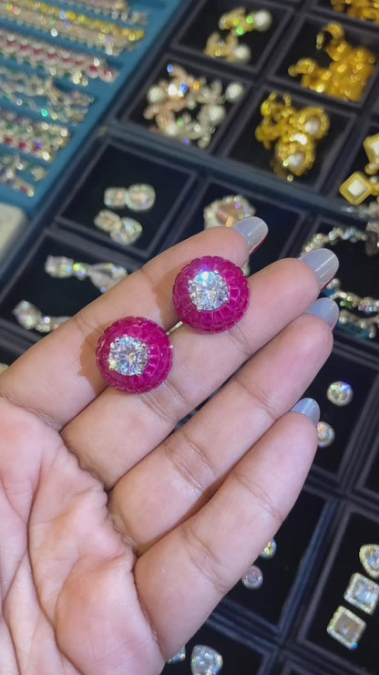 Dome Invisible setting earrings