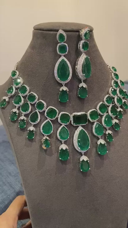 Grand Emerald Cascade Bridal Choker Set