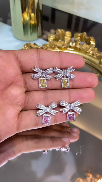 COLOUR HANGING BOW EARRING