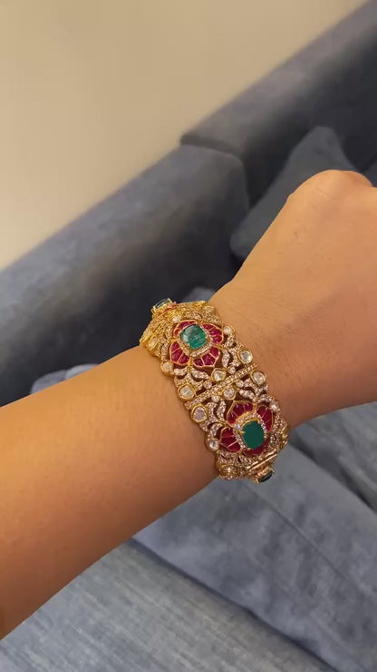 The Gulnaz moissanite polki Kada (openable/SINGLE PIECE)