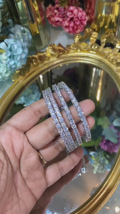 25 pointer DIAMOND Solitaire Bangles - (NOT OPENABLE)