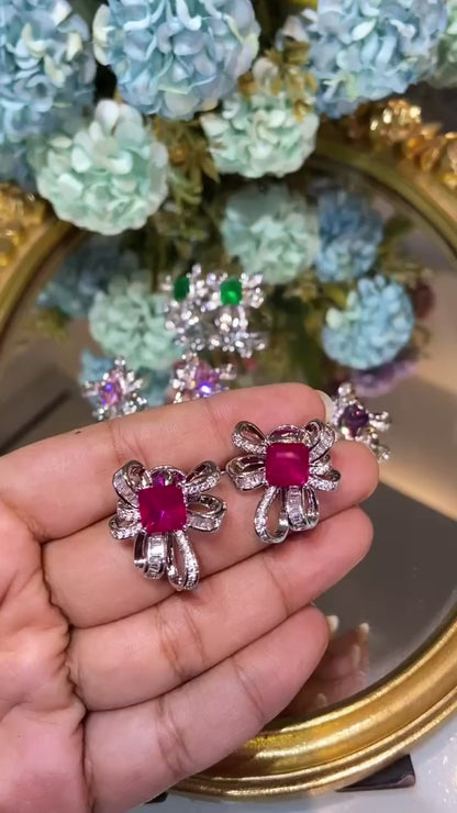 RIBBON STUDS