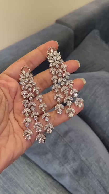 Starry cocktail earrings 🤎🤎