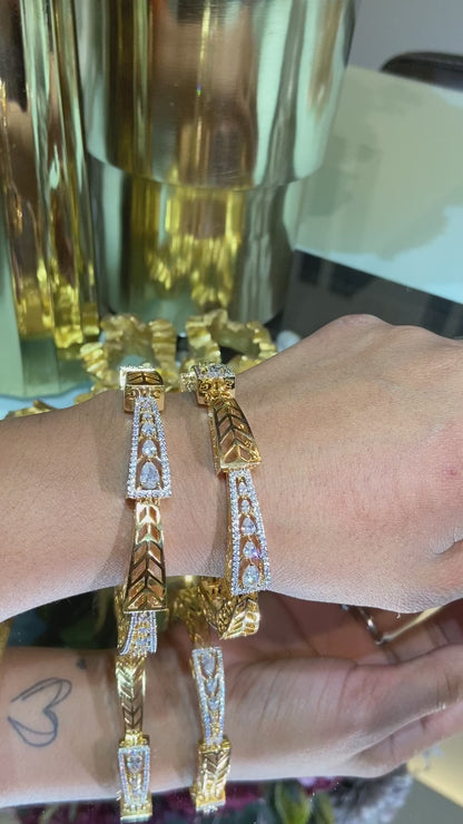 Spiral gold diamond bangles (Without Lock)