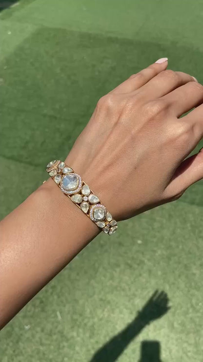 THE CLASSIC MOISSANITE POLKI BRACELET